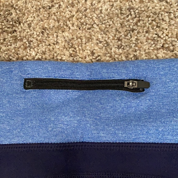 Fabletics capris - Picture 5 of 7